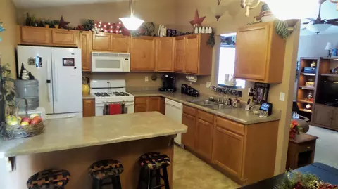 1176 Carol St, Burns Harbor, IN 46304 photo 5