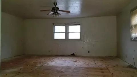 2201 Jennings St, Gary, IN 46404 photo 9