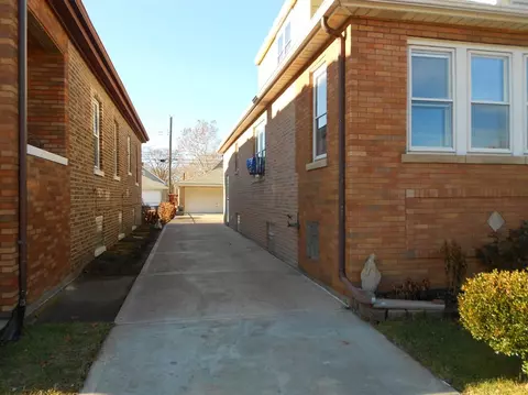 2440 Birch Ave, Whiting, IN 46394 photo 4
