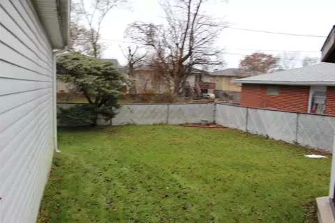 1570 Porter St, Gary, IN 46406 photo 20