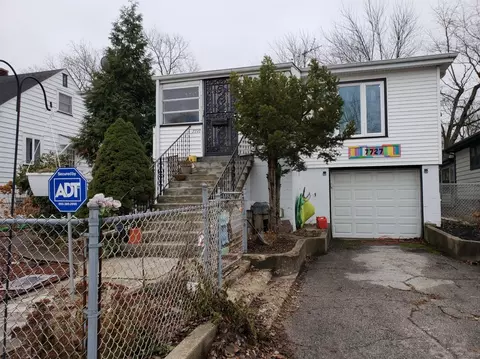7727 Oak Ave, Gary, IN 46403 photo 1