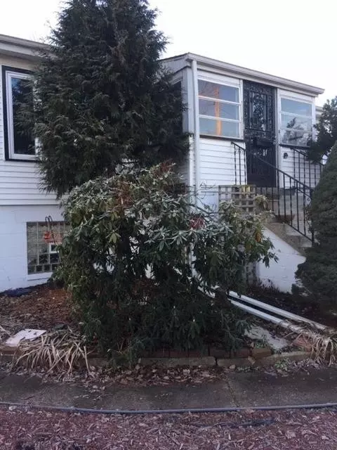 7727 Oak Ave, Gary, IN 46403 photo 3