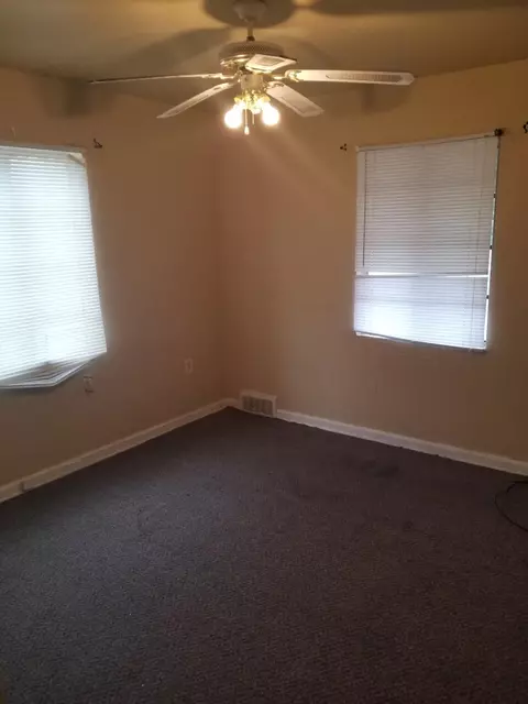 2418 Diamond Ave, Gary, IN 46407 photo 6