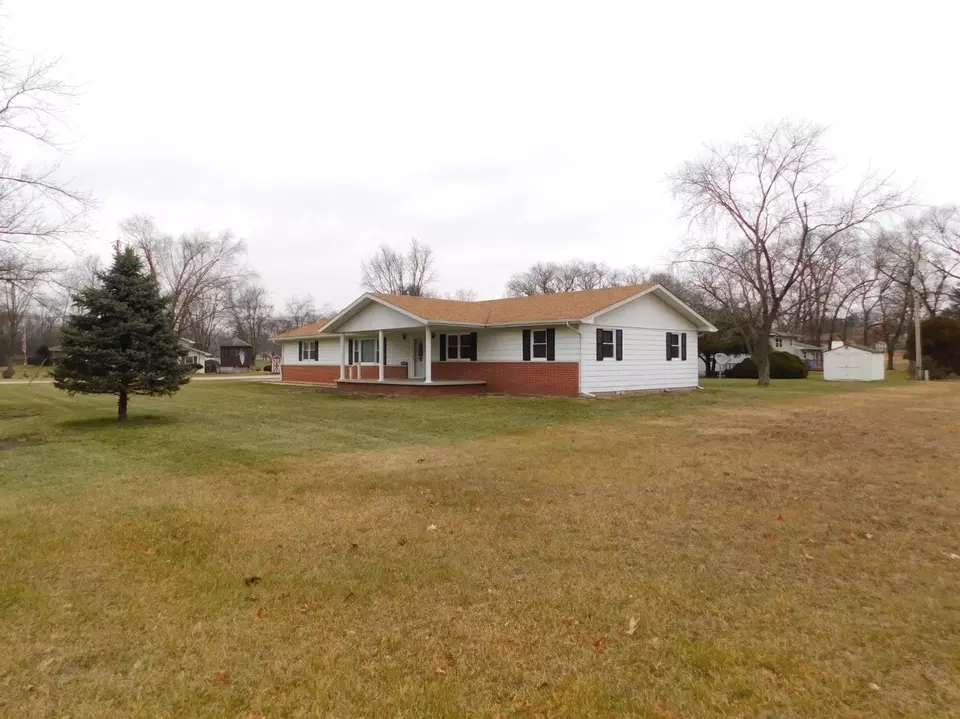  9379 N 400, Lake Village, IN 46349 photo 2