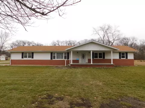 9379 N 400, Lake Village, IN 46349