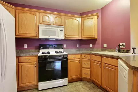 1235 Stanley St, Burns Harbor, IN 46304 photo 14