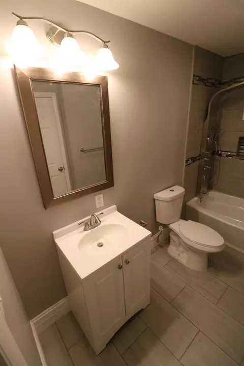 307 S Marion St, Gary, IN 46403 photo 4