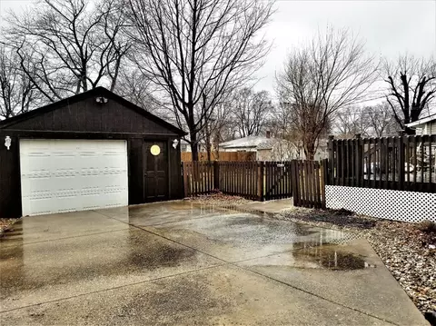 8036 Kooy Dr, Munster, IN 46321 photo 16