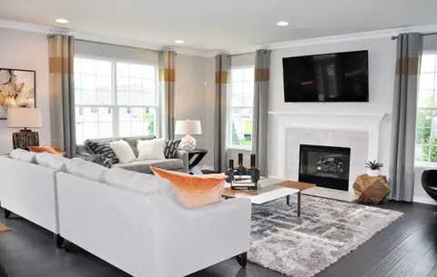 10303 Adler Cv, Saint John, IN 46373 photo 6