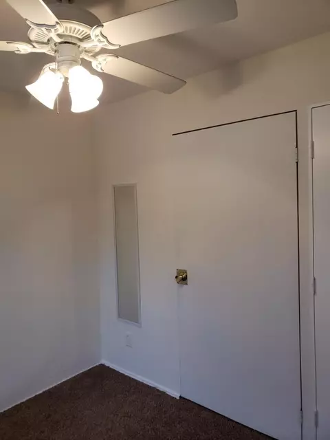 6039 Hemlock Ave, Gary, IN 46403 photo 14