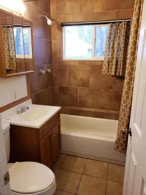 6039 Hemlock Ave, Gary, IN 46403 photo 11