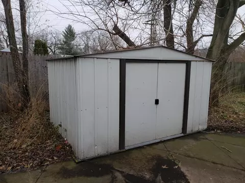 6039 Hemlock Ave, Gary, IN 46403 photo 24