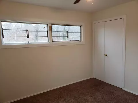 6039 Hemlock Ave, Gary, IN 46403 photo 16
