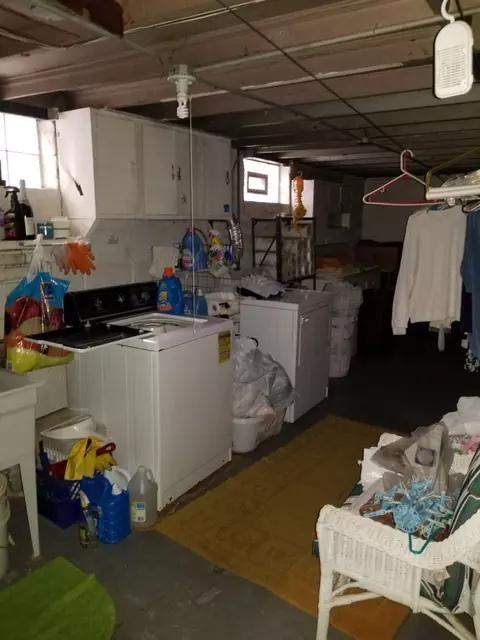 264 Harrison St, Gary, IN 46402 photo 17