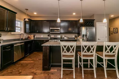 512 Gentile Ct, Valparaiso, IN 46385 photo 12