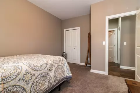 512 Gentile Ct, Valparaiso, IN 46385 photo 28
