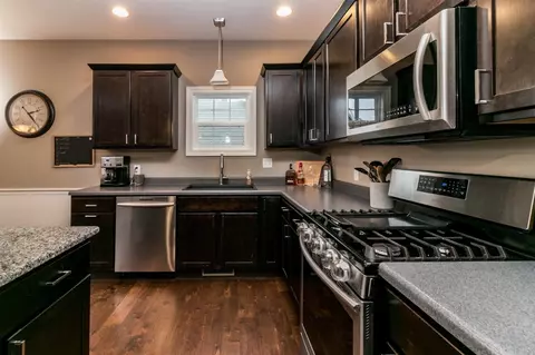 512 Gentile Ct, Valparaiso, IN 46385 photo 14