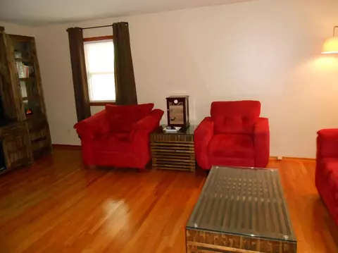 706 N Ernest St, Griffith, IN 46319 photo 6