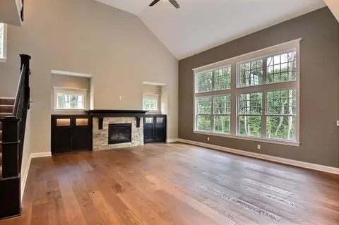 301 W Thistle Rd, Valparaiso, IN 46385 photo 10