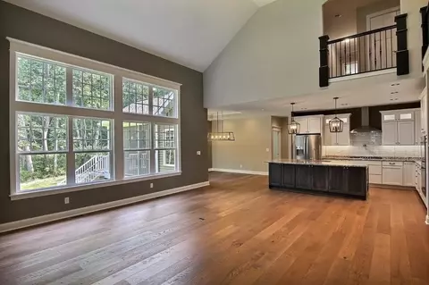 301 W Thistle Rd, Valparaiso, IN 46385 photo 12