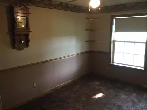 9037 Holmes Ter, De Motte, IN 46310 photo 14