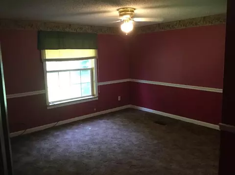 9037 Holmes Ter, De Motte, IN 46310 photo 12