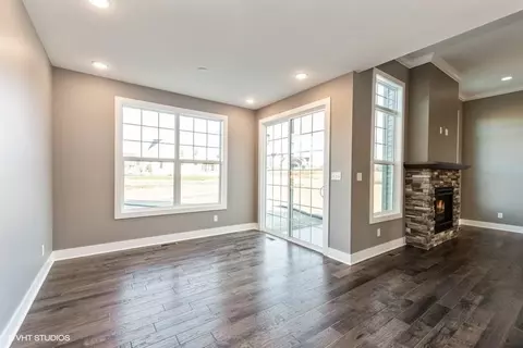 544 Sequoia Ct, Chesterton, IN 46304 photo 11