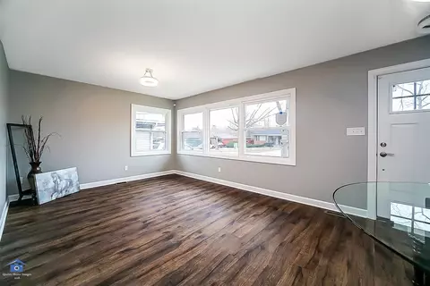 6725 Ash Pl, Gary, IN 46403 photo 5