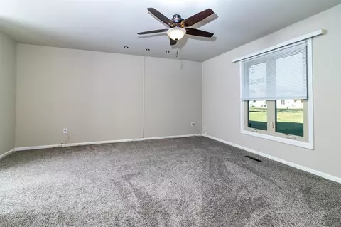 1870 Springvale Dr, Crown Point, IN 46307 photo 10