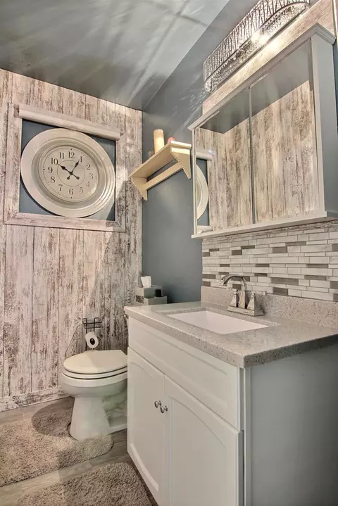 515 N Jay St, Griffith, IN 46319 photo 6