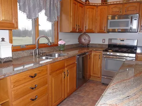 7700 E 97th Ave, Crown Point, IN 46307 photo 11