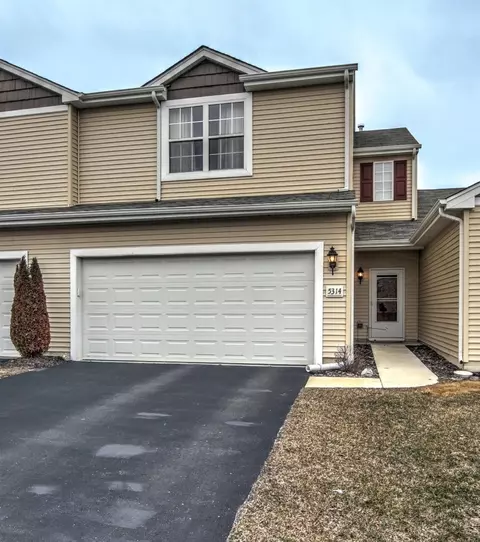 5314 Platinum Dr, Lowell, IN 46356 photo 2