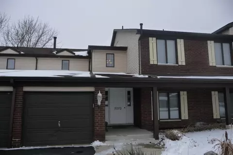 5070 Sandy Beach Dr #A, Crown Point, IN 46307 photo 1