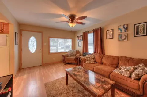 135 N Wright St, Griffith, IN 46319 photo 5