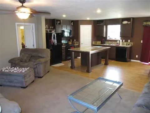 10974 N 593, De Motte, IN 46310 photo 7