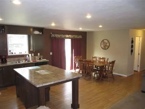 10974 N 593, De Motte, IN 46310 photo 3