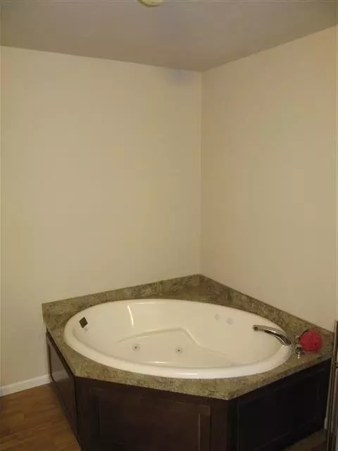 10974 N 593, De Motte, IN 46310 photo 16