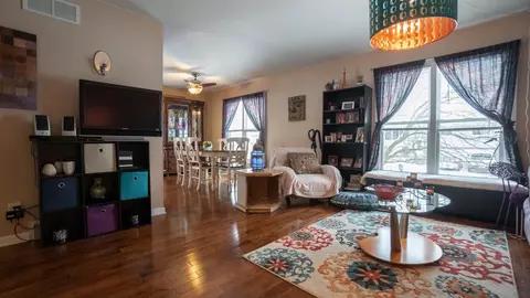 631 Pierce Ave, Dyer, IN 46311 photo 4