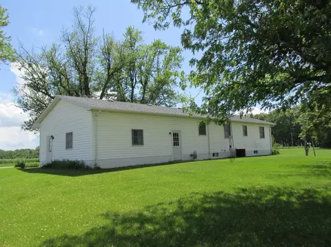 6820 E 600 N, Hamlet, IN 46532 photo 3
