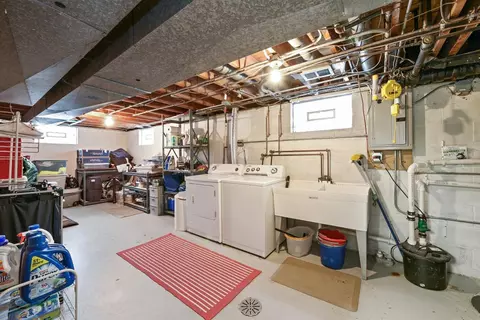 7915 Harrison Ave, Munster, IN 46321 photo 12
