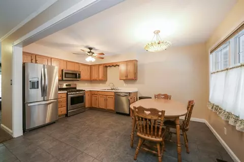11303 Kelly Dr, Saint John, IN 46373 photo 5