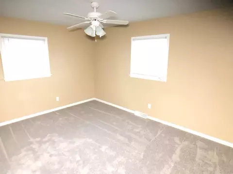 742 Oday Dr, Griffith, IN 46319 photo 9