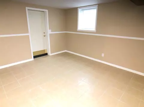 742 Oday Dr, Griffith, IN 46319 photo 17