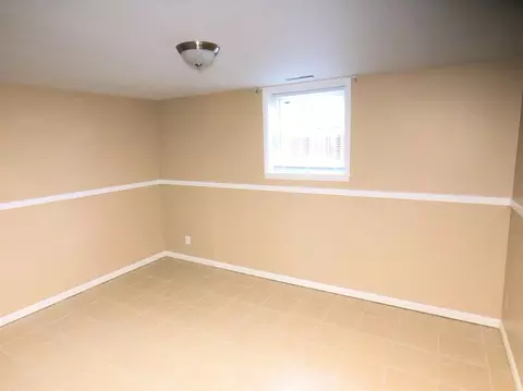 742 Oday Dr, Griffith, IN 46319 photo 16