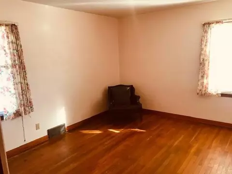 6806 Forest Ave, Gary, IN 46403 photo 9