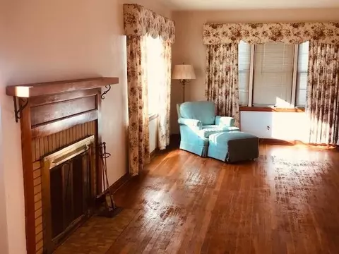 6806 Forest Ave, Gary, IN 46403 photo 2