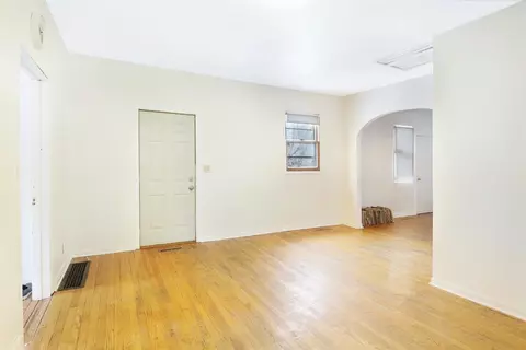 269 N Hamilton St, Gary, IN 46403 photo 9