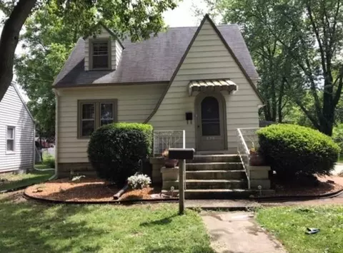 239 E South St, Crown Point, IN 46307 photo 1