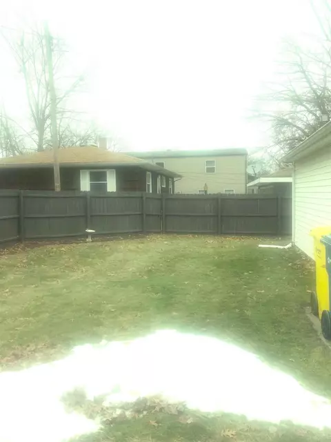 1006 E Oak St, Griffith, IN 46319 photo 36