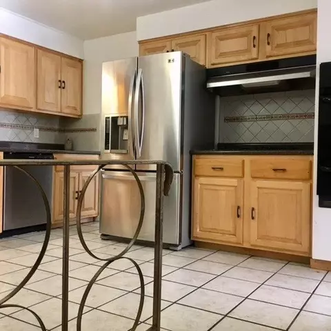 8321 Hickory Ave, Gary, IN 46403 photo 5